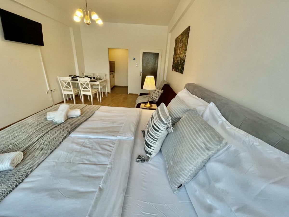 City Center Apartments Am Schwedenplatz Вена Экстерьер фото