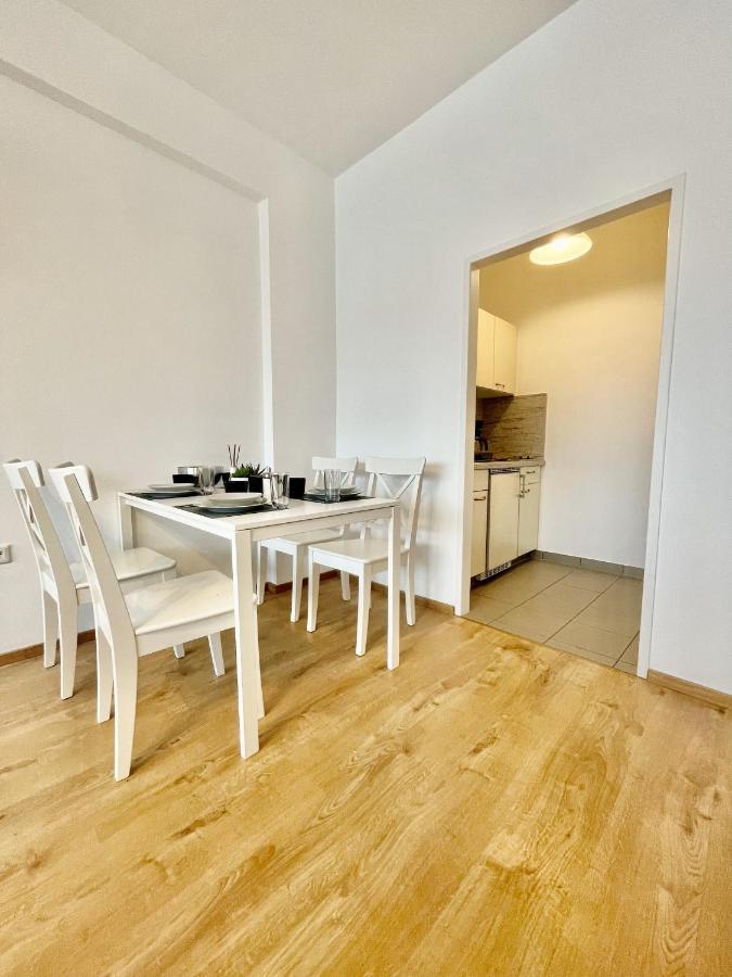 City Center Apartments Am Schwedenplatz Вена Экстерьер фото