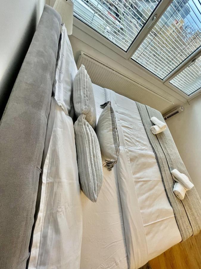 City Center Apartments Am Schwedenplatz Вена Экстерьер фото